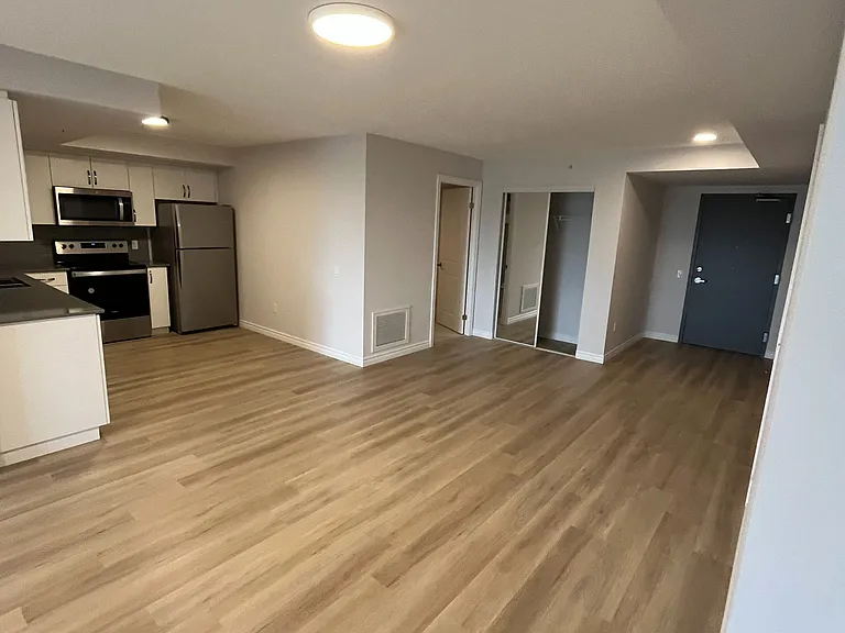 425 Watson Pkwy N #807 — Photo 13