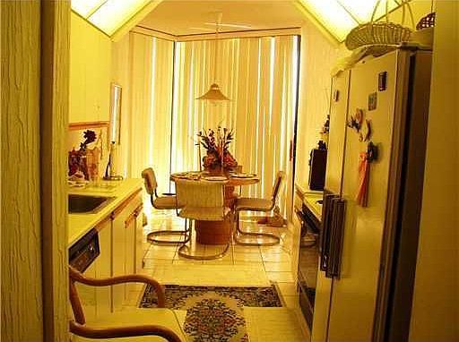 5th image of 20281 E Country Club Dr APT 1512