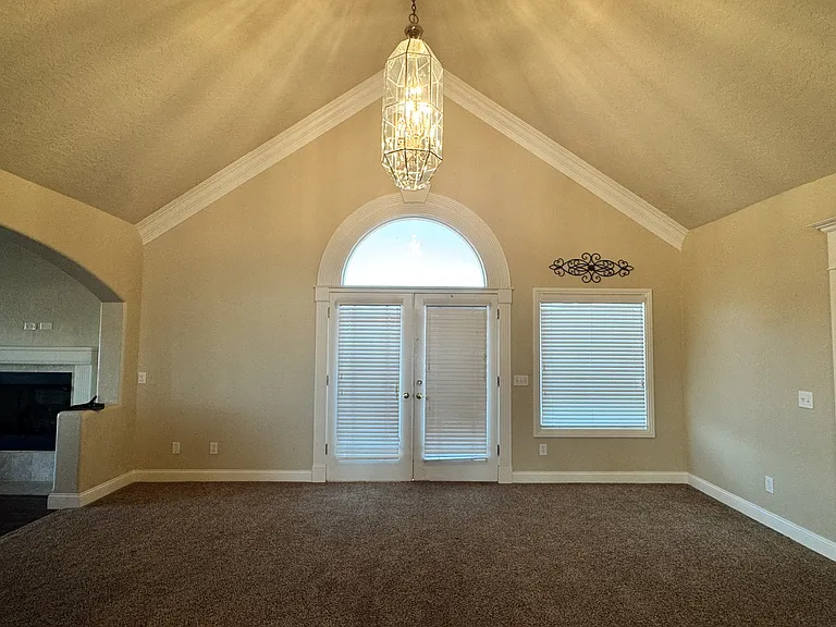 315 W Wild Horse #A — Photo 19