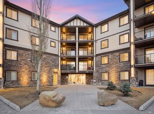 60 Panatella St NW #1423, Calgary, AB T3K0M1