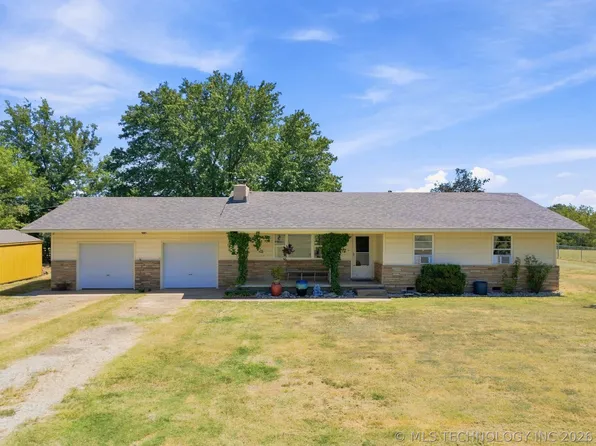 9138 N 440th Rd, Big Cabin, OK 74332
