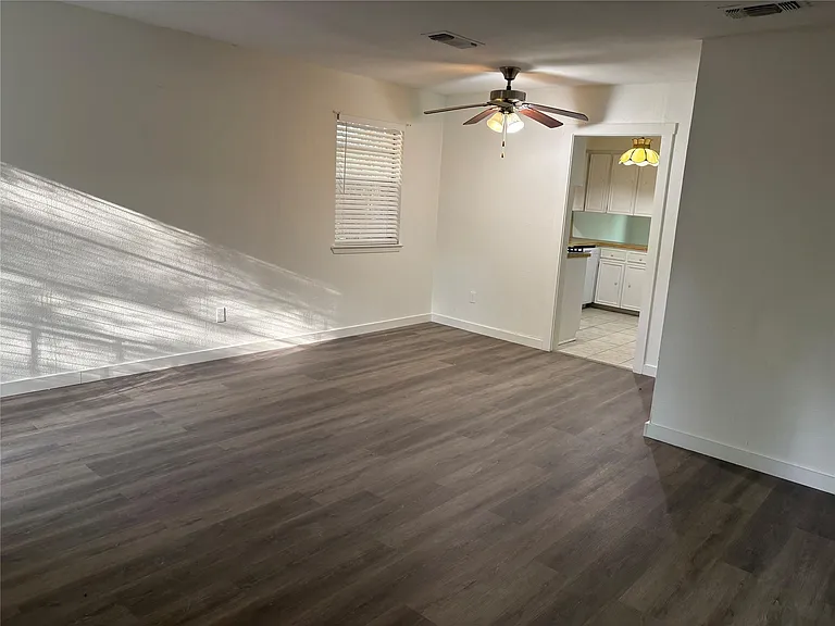 11913 Rennalee Loop — Photo 5