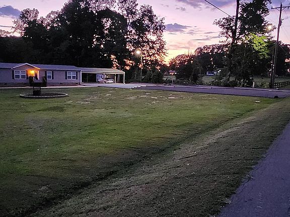 4th image of 4110 State Highway 86 N