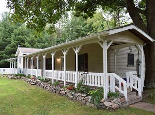 30065 Peavine St, Dowagiac, MI 49047