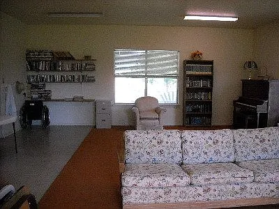 403 Mesquite St — Photo 4