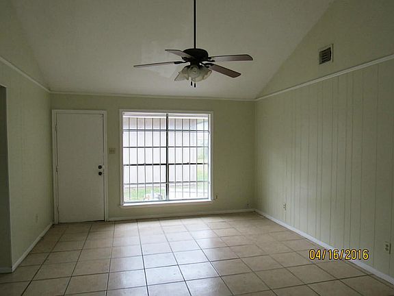 2nd image of 7862 Kellwood Dr