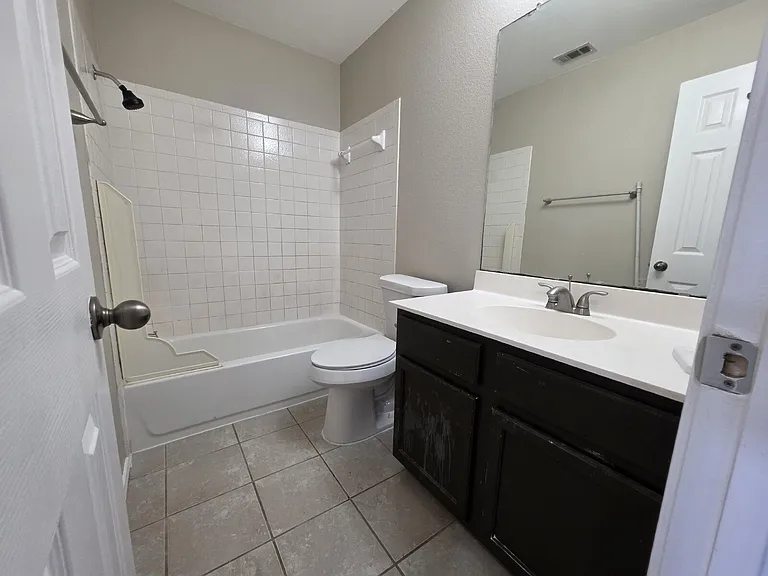1187 Stone Forest Trl — Photo 15
