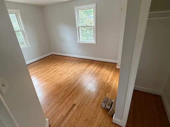 161 Dumbarton Rd, Baltimore, MD 21212