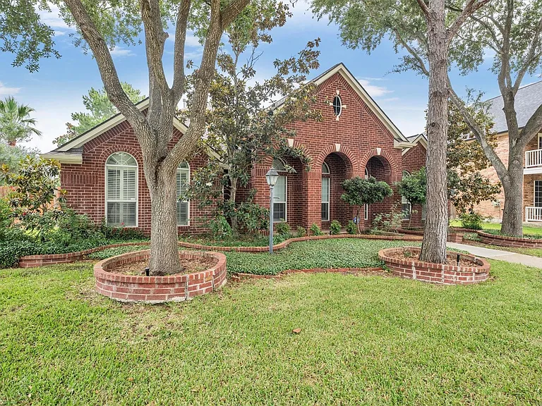 2711 Sica Hollow Ln — Photo 35