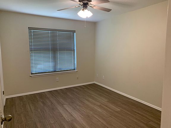 4th image of 616 N Everest Ave