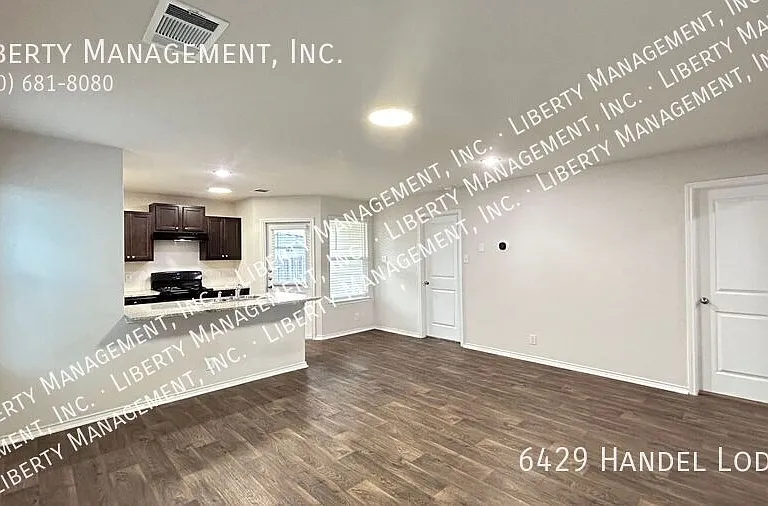 6429 Handel Ldg — Photo 9