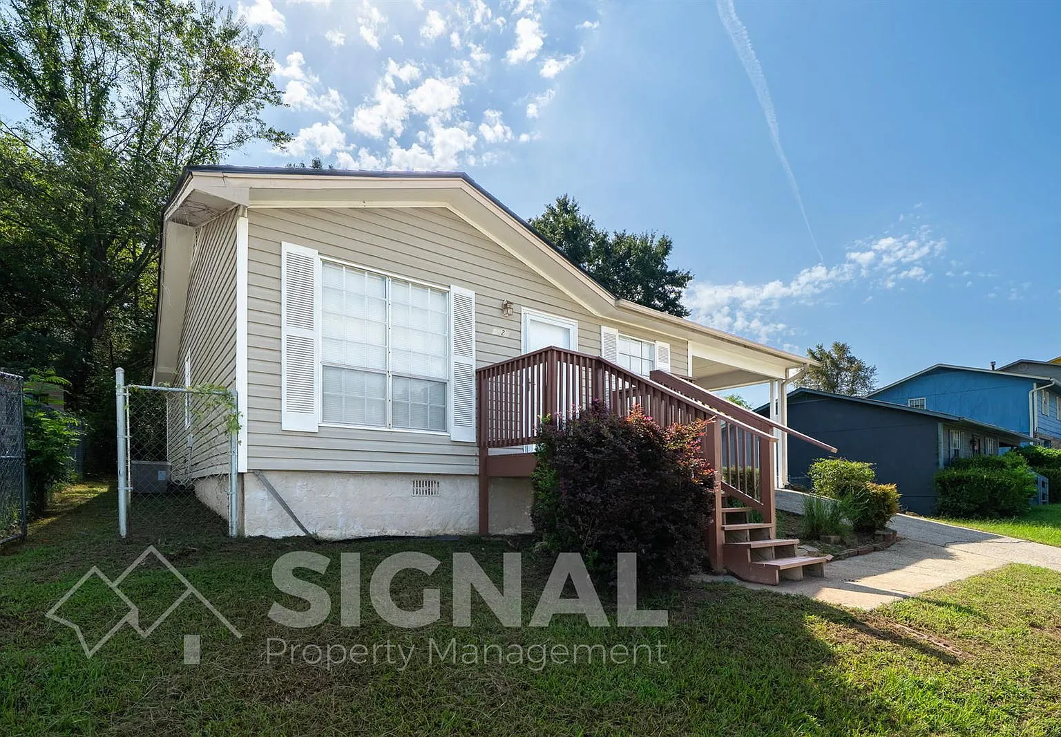 3 bed, 1.0 bath, 1008 sqft, $1,150 — Photo 3