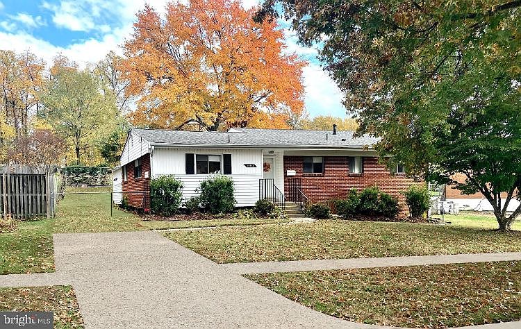 1st image of 14113 London Ln