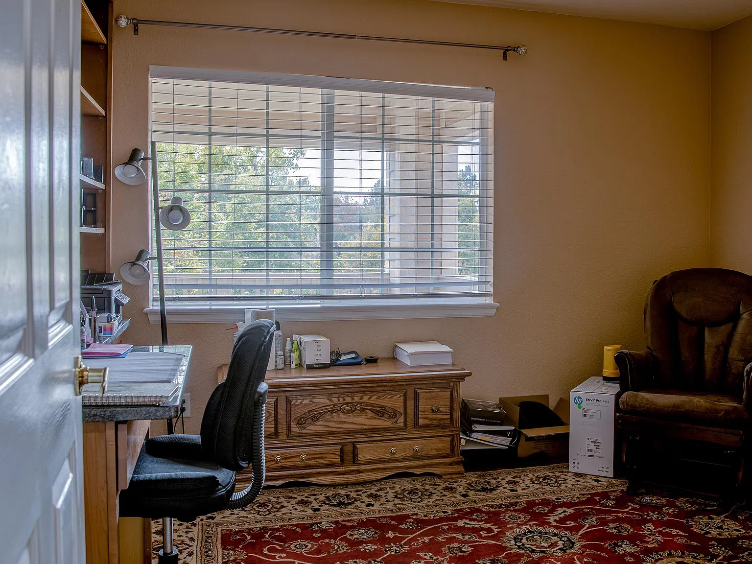 3 bed, 1587 sqft, $2,490 — Photo 4