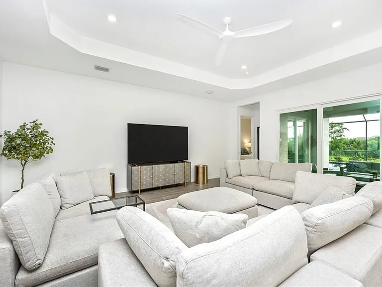 17662 Santorini Ct — Photo 17
