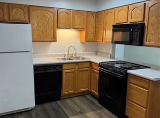 1631 Summergate Pkwy #I, Saint Charles, MO