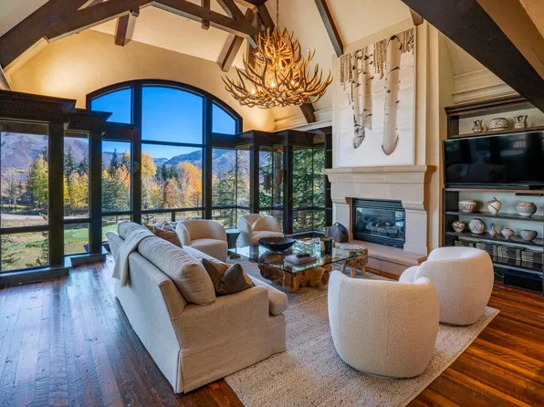 74 Pfister Dr, Aspen, CO 81611