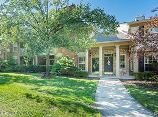 3491 Tremonte Cir S, Rochester, MI 48306
