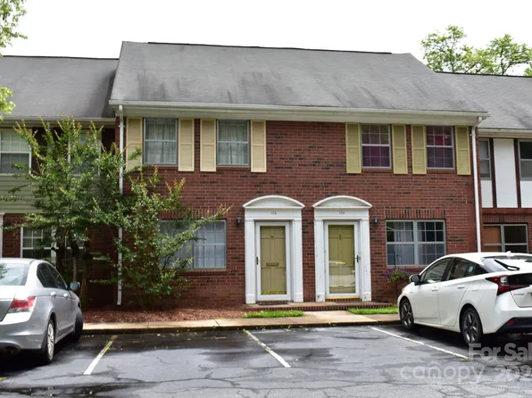 1300 Larchmont Pl APT 103, Salisbury, NC 28144