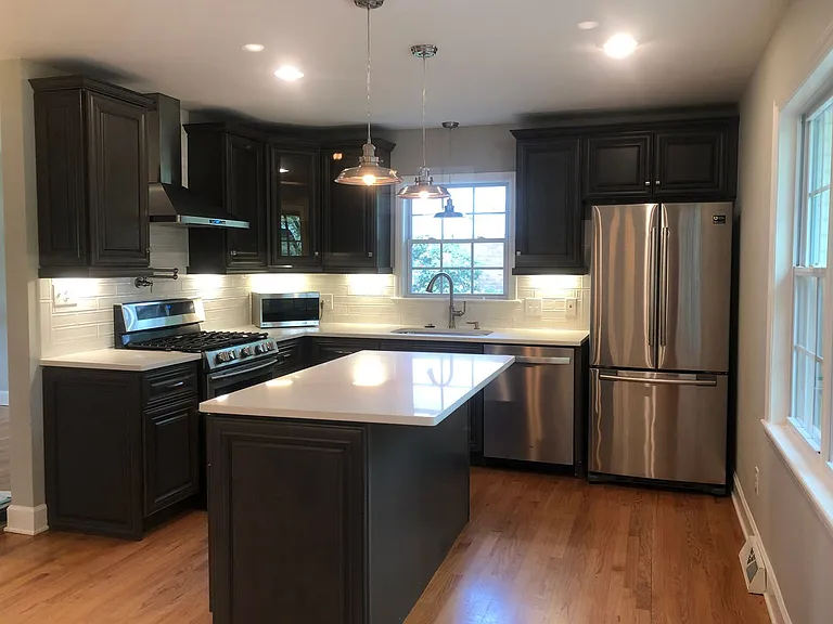 1710 Starbrook Dr — Photo 4
