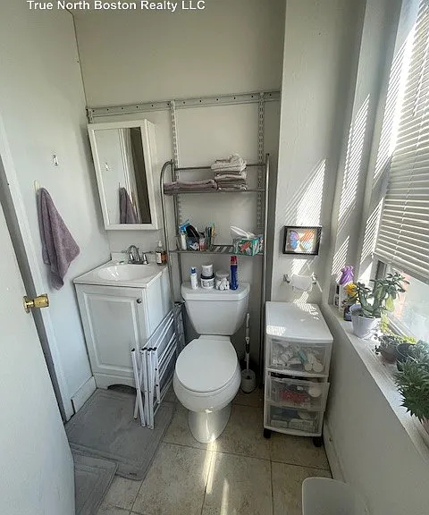 18 Atlantic St #1 — Photo 6
