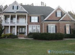 301 Morganford Pl, Cary, NC 27518