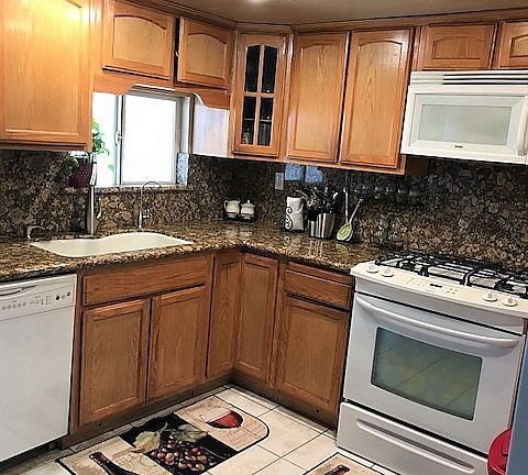 3rd image of 3147 Brentwood Ave
