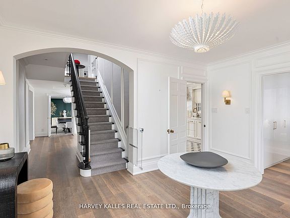 4th image of 470 Russell Hill Rd