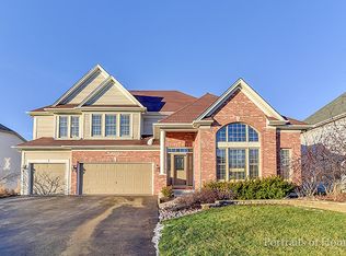 24928 Winterberry Ln, Plainfield, IL 60585