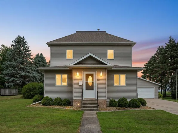 320 North St E, Amboy, MN 56010