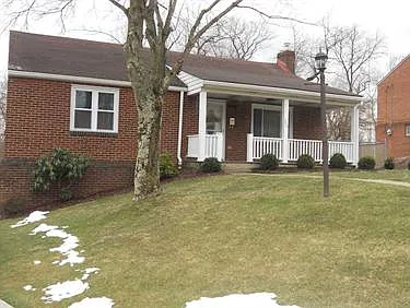 264 Mohawk Dr photo 1