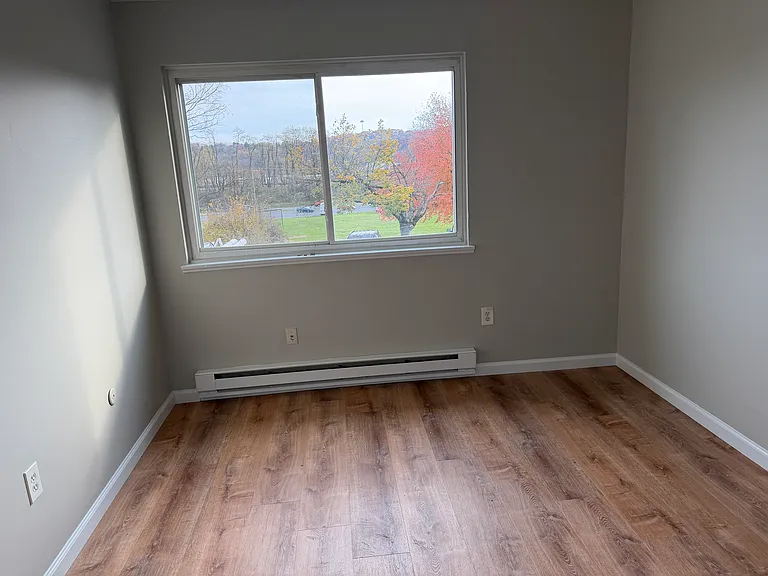5660 Lancaster St #5670-4 — Photo 9