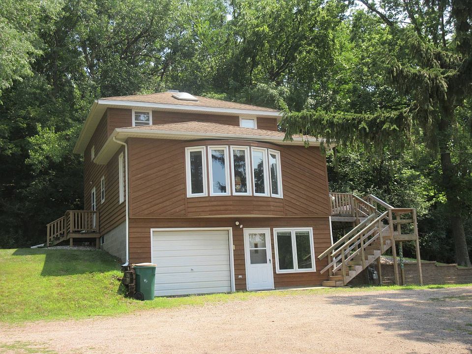 1st image of 214 River St
