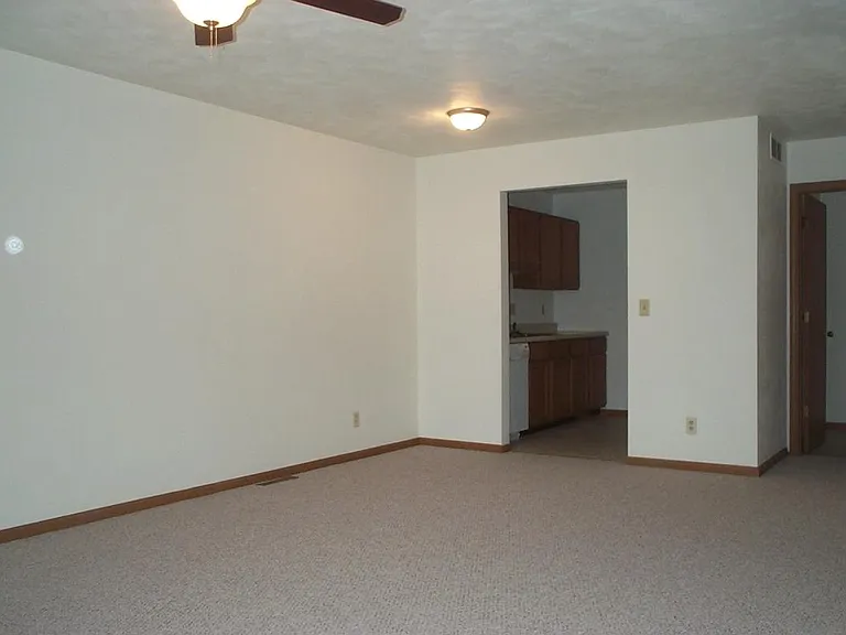 1832 Bright View Dr — Photo 6