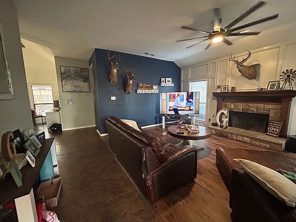 2nd image of 15117 Guadalupe River Dr