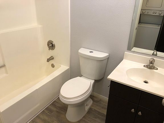 2nd image of 3761 36th St #4