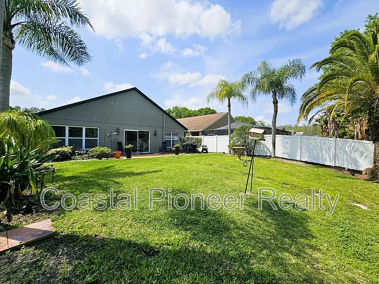 4521 Gulfwinds Dr — Photo 31