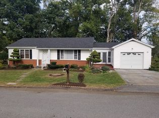 1601 Otlahurst Dr, Fairmont, WV 26554