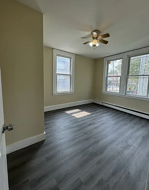 1 bed, 659 sqft, $2,000 — Photo 2