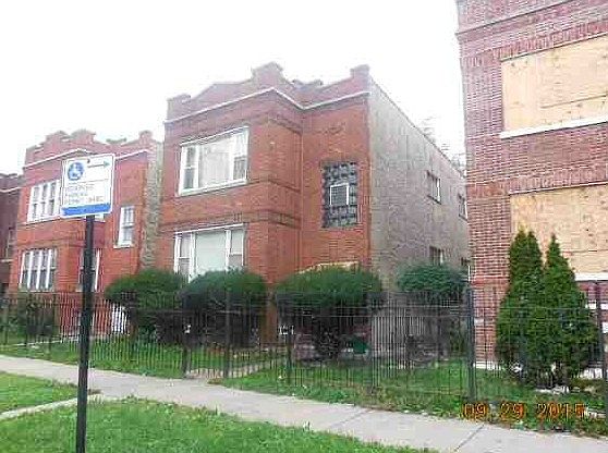 3rd image of 4845 W Wabansia Ave