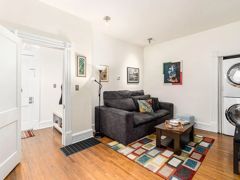 934 Neil Ave — Photo 7