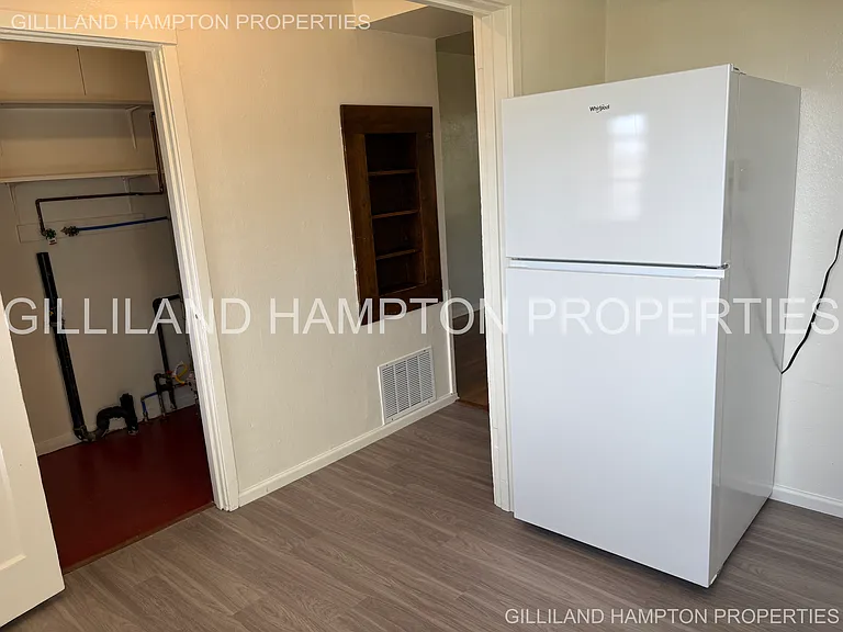 320 NW 15th St #320 — Photo 7
