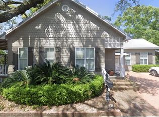 1521 Roberts Ave, Gulfport, MS 39501