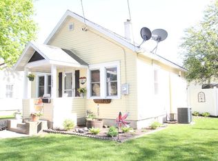 1033 E State St, Mason City, IA 50401