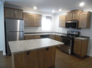 3827 Maidstone Ct, Fort Wayne, IN 46818