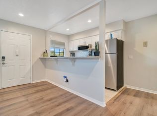 Hourglass Flats | Modern 1 Bedroom Apartments in Orlando, FL, Orlando, FL 32806