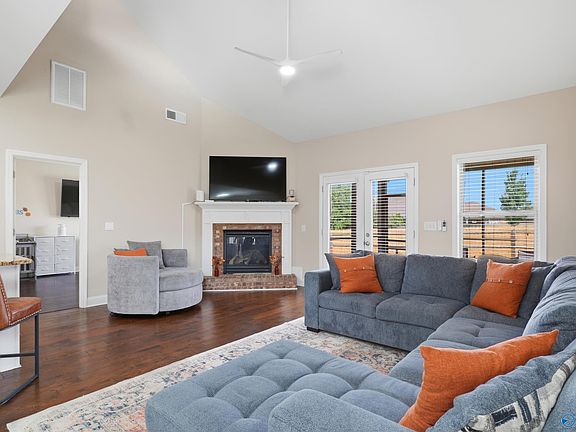 5th image of 7603 Ashor Dr NW