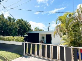 217 N Islote #II, Arecibo, PR 00612