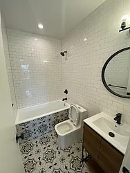 Rented by Aron Fried, LREB