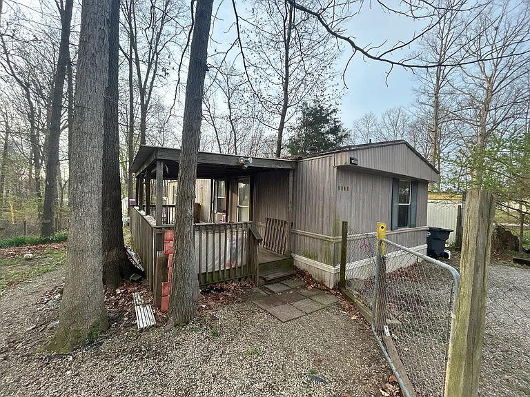 1834 Hylander Dr — Photo 20